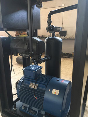 داخل کمپرسور باد 90 کیلو وات